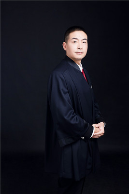 刘强律师